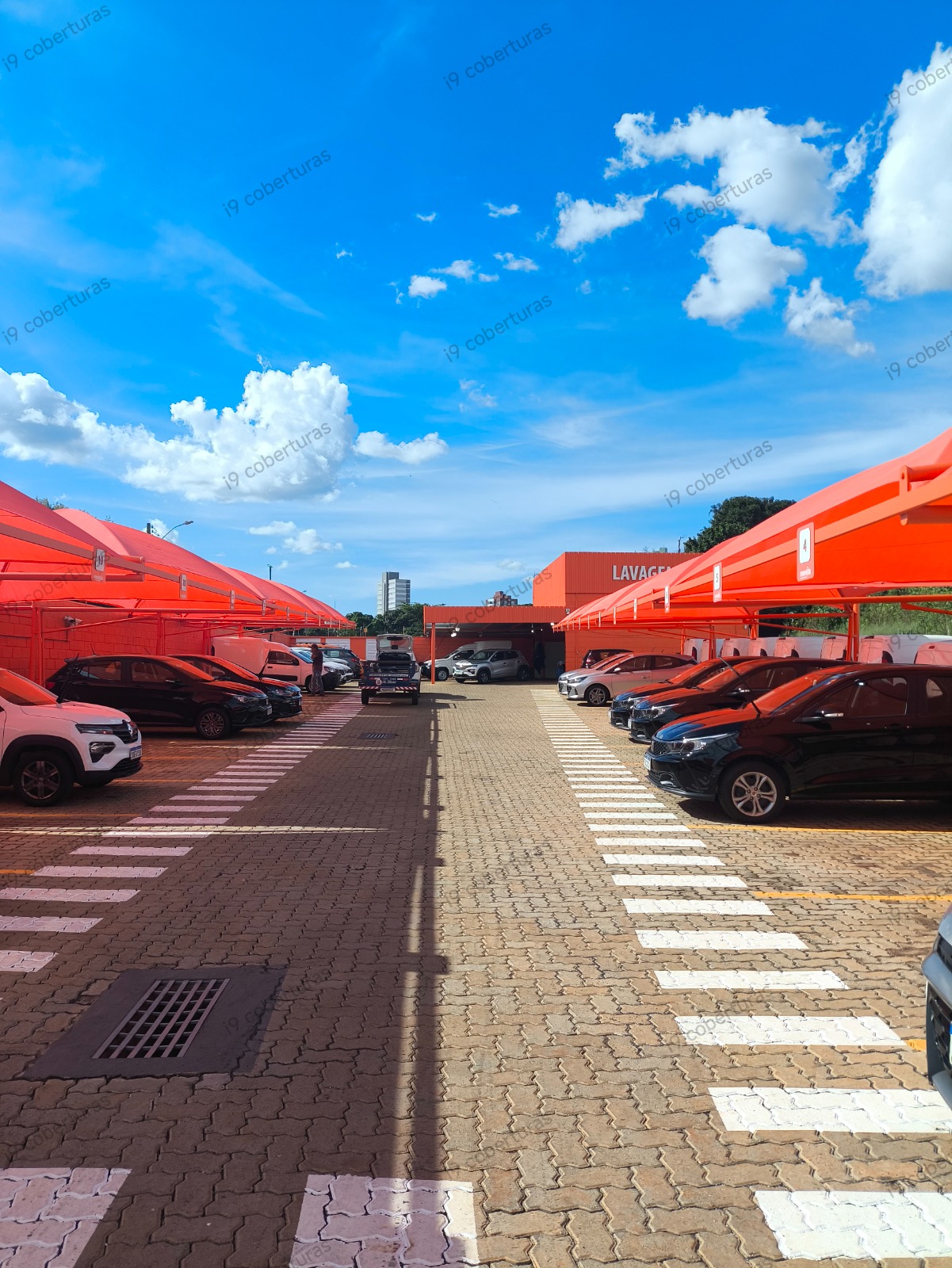 Cobertura para estacionamento